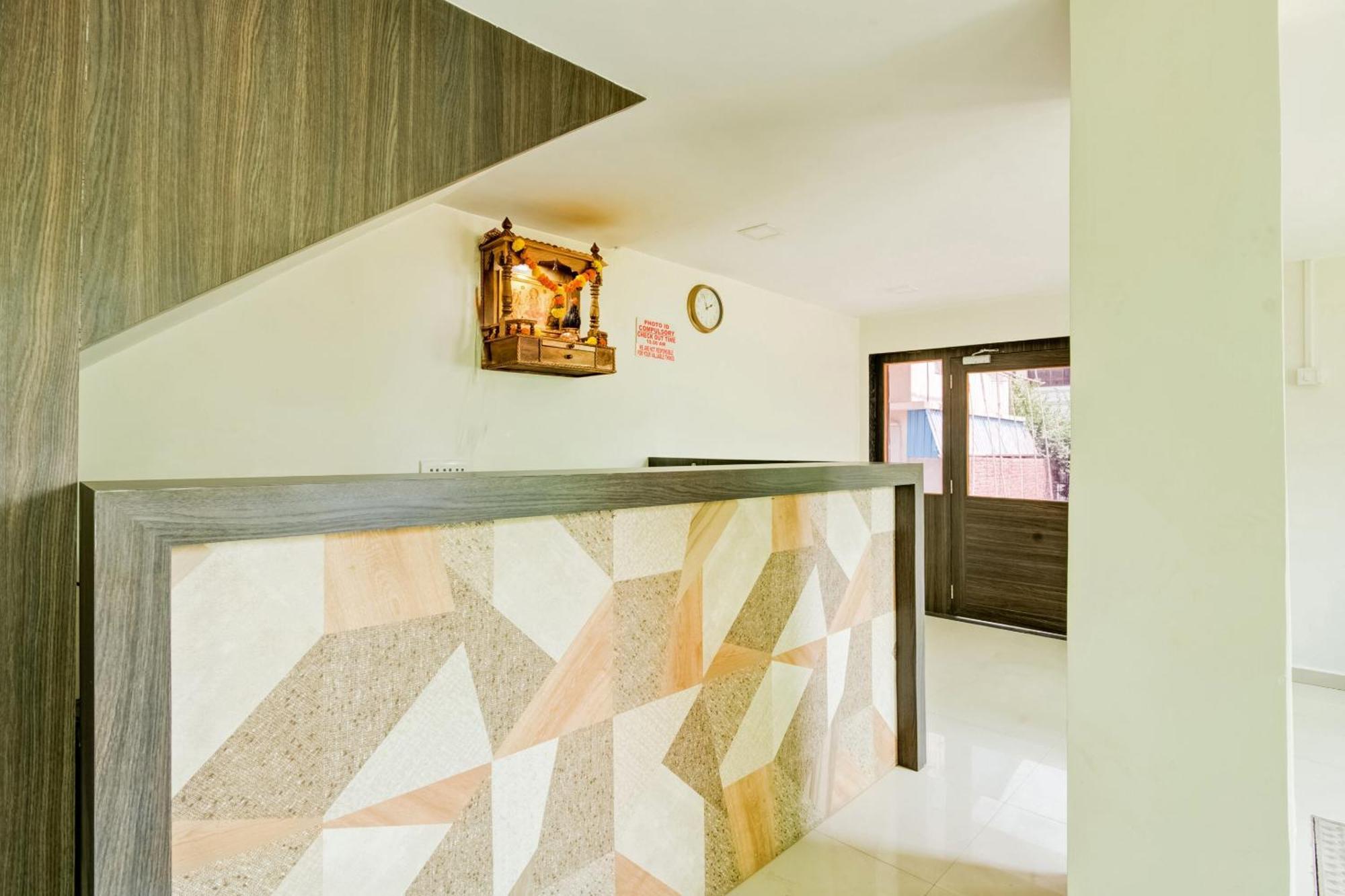 נאווי מומבאי Hotel O Kunal Palace מראה חיצוני תמונה